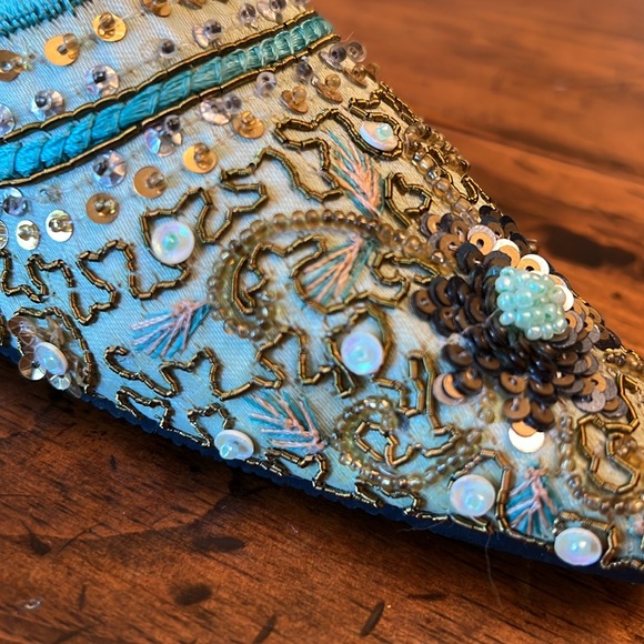 Drama Unique Light Teal Embroidered Beaded Mule Slip on Shoe Size 8 - Picture 7 of 14
